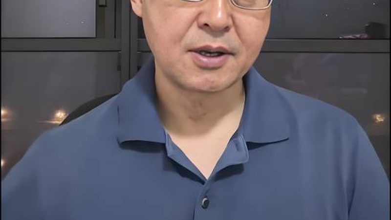 二维动画以平面图形为基础，通过动画软件进行制作。其特点如下：